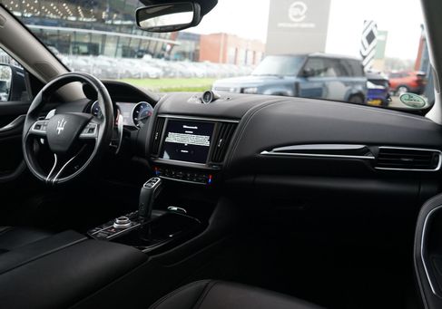 Maserati Levante, 2021