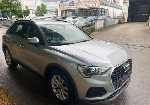 Audi Q3, 2022