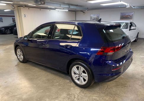 Volkswagen Golf, 2023