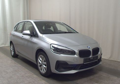 BMW 225, 2020