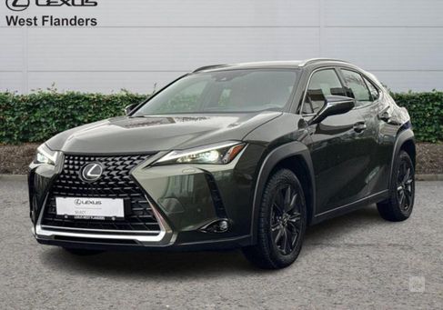 Lexus UX, 2023