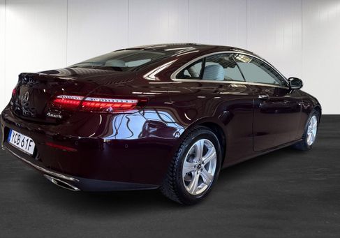 Mercedes-Benz E 220, 2021
