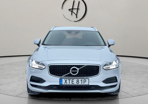 Volvo V90, 2021