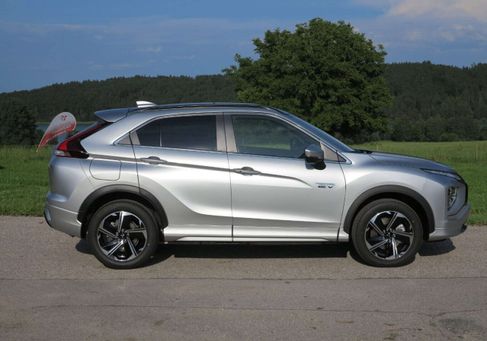Mitsubishi Eclipse Cross, 2024 3