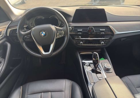 BMW 530, 2020