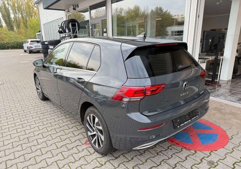 Volkswagen Golf, 2022 2