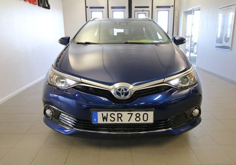 Toyota Auris Touring Sports, 2017