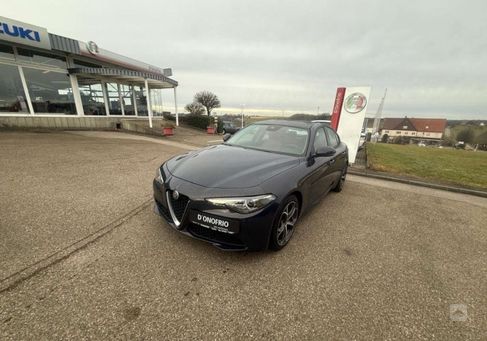 Alfa Romeo Giulia, 2017