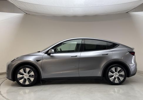 Tesla Model Y, 2024 2