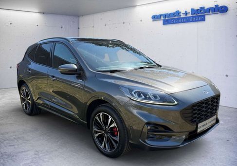 Ford Kuga, 2022