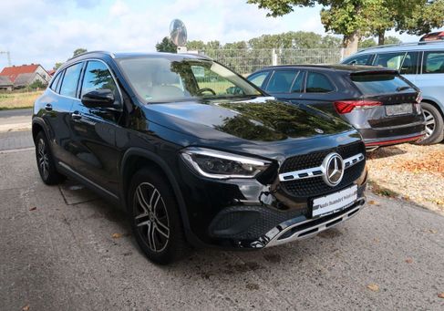 Mercedes-Benz GLA 200, 2020 2