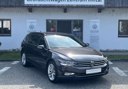 Volkswagen Passat Variant, 2024 3