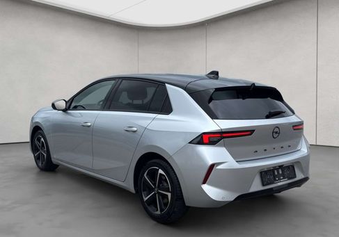 Opel Astra, 2025