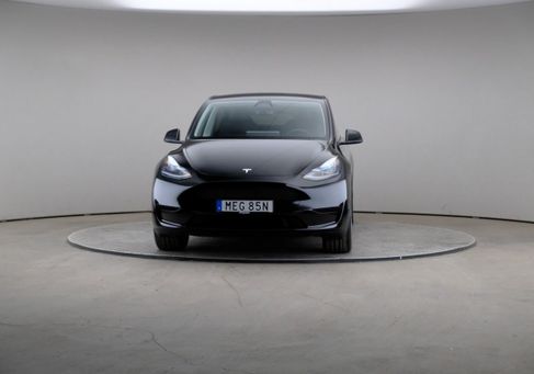 Tesla Model Y, 2024 3