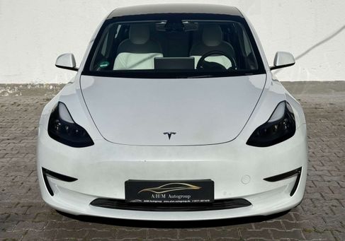 Tesla Model 3, 2021 3