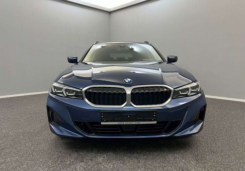 BMW 318, 2023