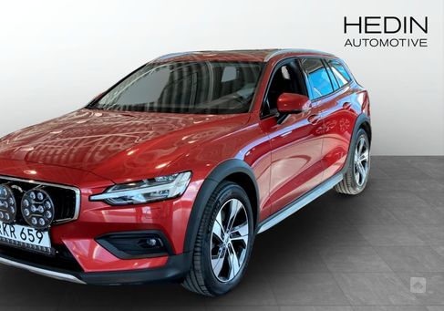 Volvo V60 Cross Country, 2021