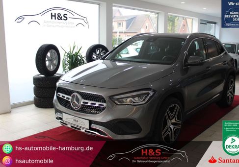 Mercedes-Benz GLA 200, 2020