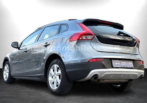 Volvo V40 Cross Country, 2017