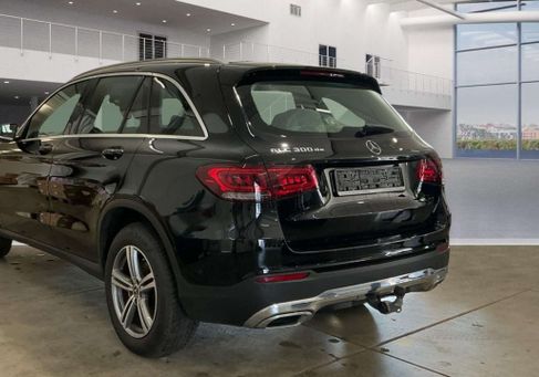 Mercedes-Benz GLC 300, 2023