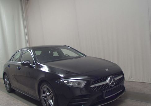 Mercedes-Benz A 200, 2022