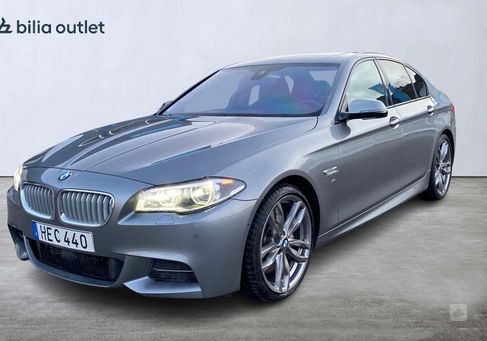 BMW M550, 2015