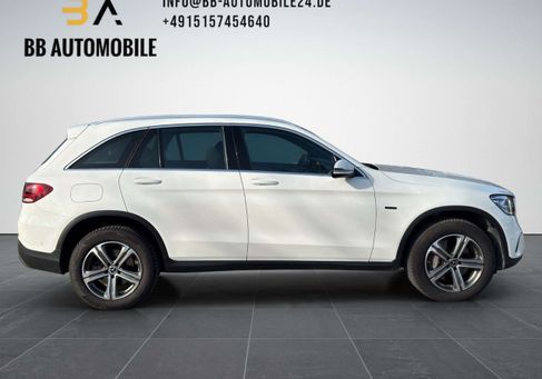 Mercedes-Benz GLC 300, 2022