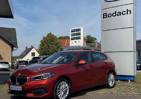 BMW 120, 2024 2