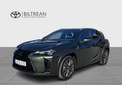 Lexus UX, 2025