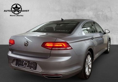 Volkswagen Passat, 2018