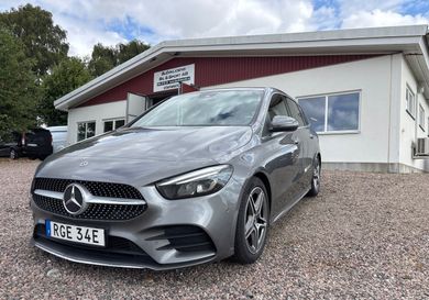 Mercedes-Benz B 200, 2021