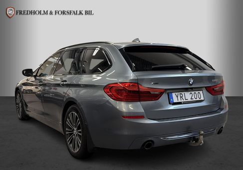 BMW 520, 2018 3