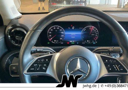 Mercedes-Benz A 250, 2023