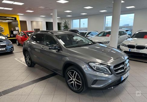 Mercedes-Benz GLA 200, 2017