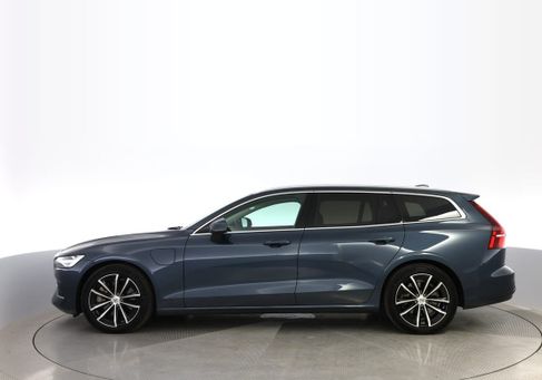 Volvo V60, 2025 2