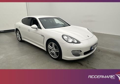 Porsche Panamera, 2011