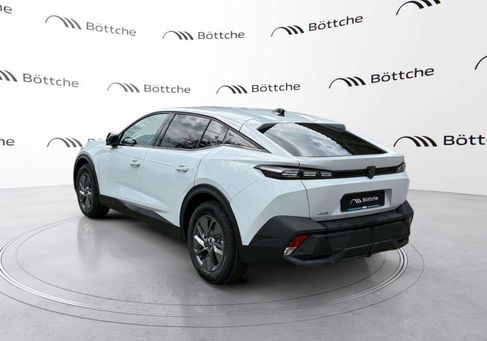 Peugeot 408, 2025