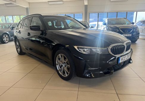 BMW 330, 2021