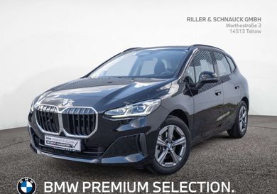 BMW 220, 2025