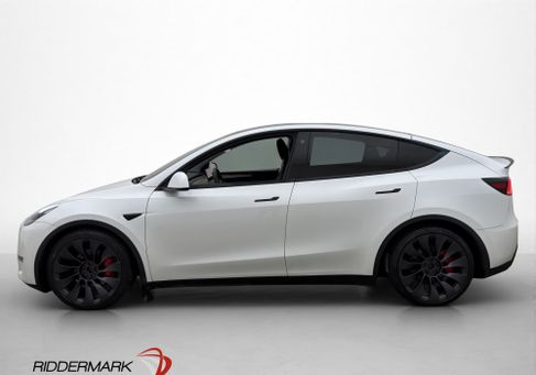Tesla Model Y, 2023 3