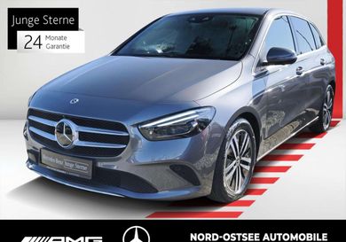 Mercedes-Benz B 220, 2022