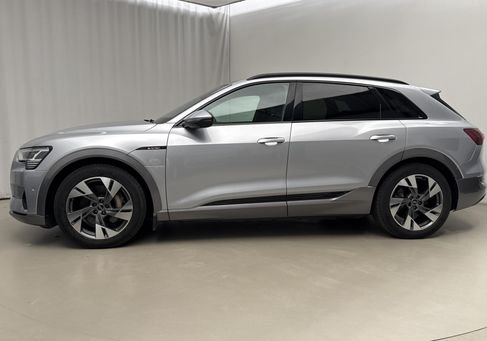 Audi e-tron, 2021