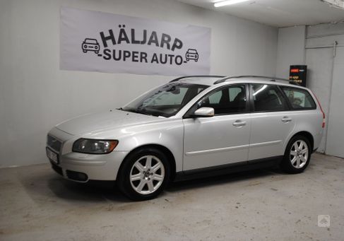 Volvo V50, 2005