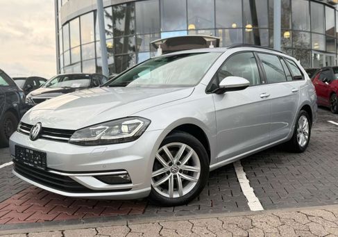 Volkswagen Golf, 2020 3