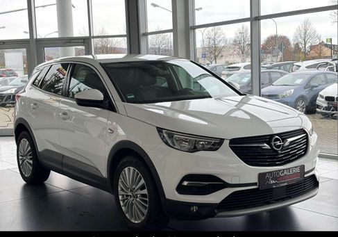 Opel Grandland X, 2019 3