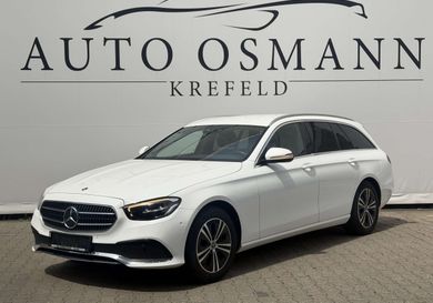 Mercedes-Benz E 300, 2023