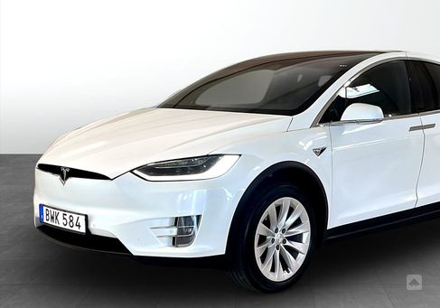 Tesla Model X, 2018