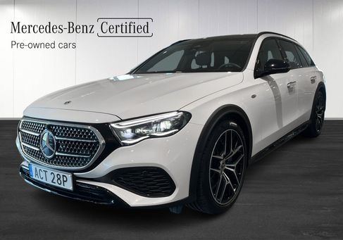 Mercedes-Benz E 300, 2025