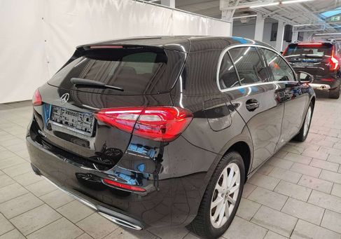 Mercedes-Benz A 250, 2022