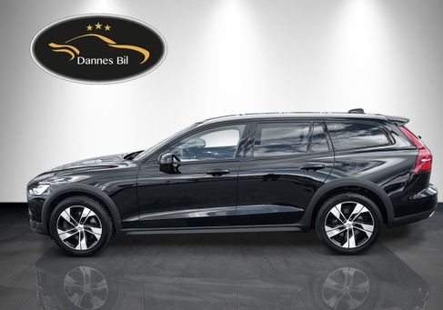 Volvo V60 Cross Country, 2020